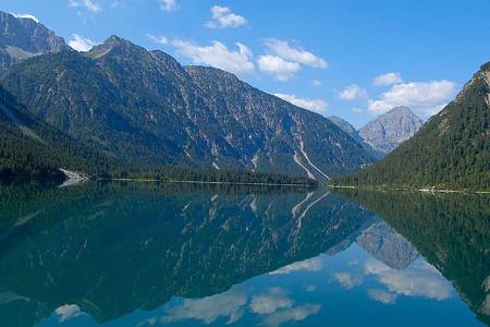 Tirol, Lake Plansee, Ammergau Alps, Austria