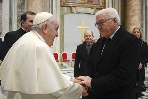 Beerdigung von Papst Franziskus: Steinmeier und Scholz reisen nach Rom