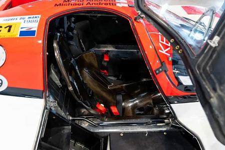 Porsche Kremer 962C (1988) Le-Mans-Rennwagen mit Straßenzulassung