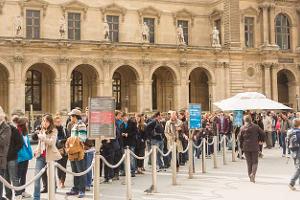 Louvre Tourists