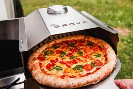 Horst multifunktionaler Campingofen und Grill von Grove Camping. Erster Platz beim Wettbewerb 