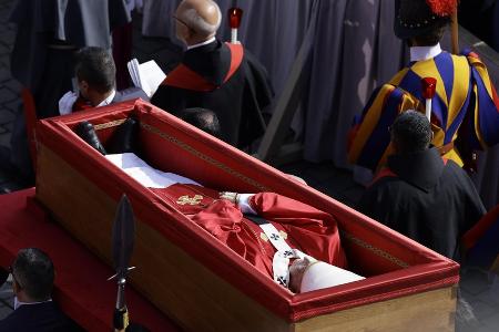 Trauerfeier am Samstag: So läuft die Papst-Beerdigung ab