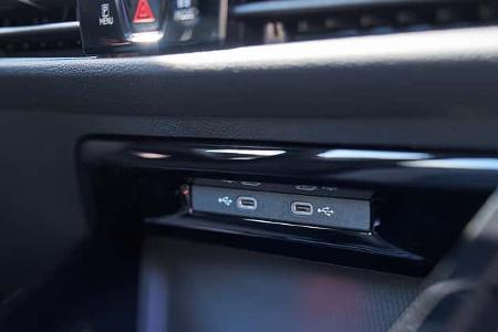 VW Golf GTI Autobahn