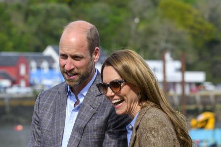 Der königliche Besuch erstreckt sich über zwei Tage, unter anderem wollen die Gäste Gemeindehäuser besuchen, bei deren Renovierung ihre Royal Foundation behilflich ist.