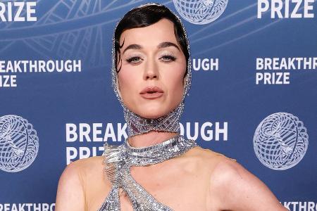 Hassnachrichten nach Weltraumtrip: So reagiert Katy Perry