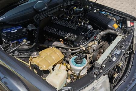 Mercedes-Benz 190E 2.5-16 Evolution II (1990)