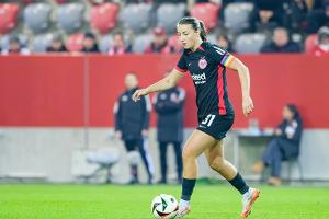 Nach neun Jahren: Pawollek verlässt Eintracht-Frauen