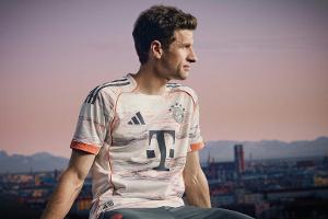 Müller sagt im Auswärtstrikot "Servus"