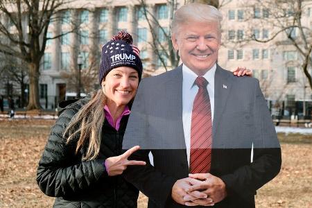 Donald Trump seit 100 Tagen wieder im Amt: Neue Doku zieht Bilanz