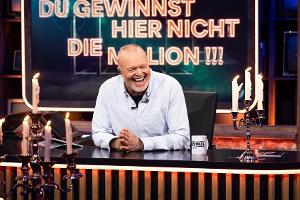 Stefan Raab veranstaltet eigene Papstwahl in seiner Show
