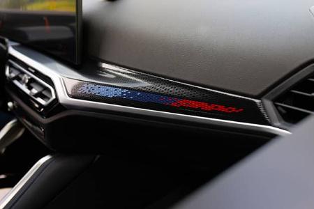 BMW 230i Coupé, Lichtleiste