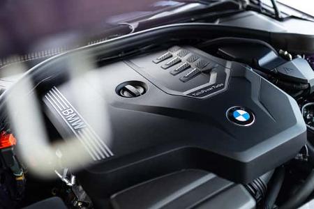 BMW 230i Coupé, Motor