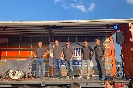 Technik Caravane Camp, Organisatoren und Gastgeber