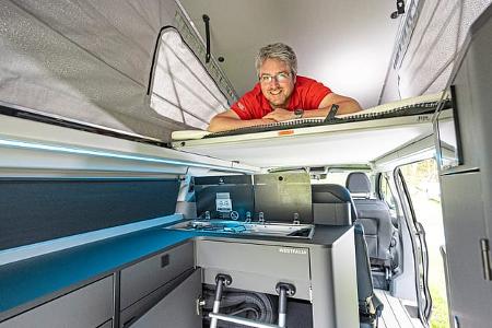 Travel Guide Ford Nugget