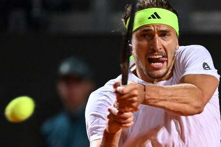 Zverev nach Pflichtsieg vor Standortbestimmung