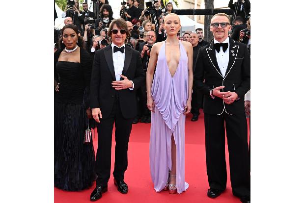 Neben Tom Cruise gibt es auch ein Wiedersehen u.a. mit Angela Bassett (links), Pom Klementieff und Simon Pegg.