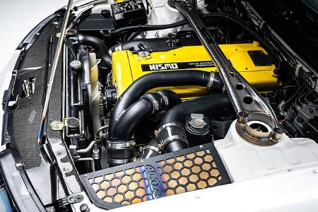 Nissan Skyline GT-R N1 400 N1 von Andrew Hannason