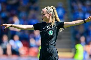 Sexistische Gesänge: Essen muss 20.000 Euro zahlen