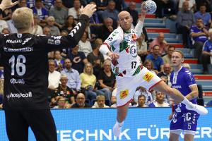 Handball: Magdeburg mit Zittersieg, Berlin souverän