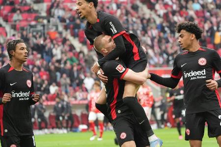 Frankfurt feiert: Eintracht in der Königsklasse