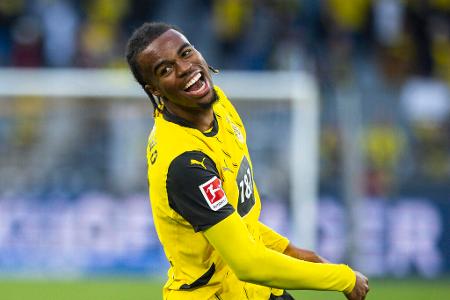 Carney Chukwuemeka (ab 71.) - ohne Bewertung - Konnte das Dortmunder Spiel diesmal nicht entscheidend prägen. Fand keine klare Bindung mehr auf der Halbposition und blieb ohne Torschussbeteiligung.