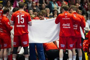 Herzflimmern: Ex-Flensburger Berge zusammengebrochen