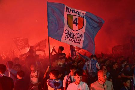 Bei Scudetto-Party: 40 Verletzte in Neapel