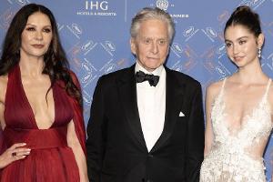 Catherine Zeta-Jones und Michael Douglas feiern mit Tochter Carys