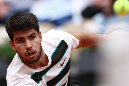 PSG-Stars schauen zu: Alcaraz siegt ohne Mühe