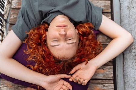 Dopamin-Detox: Warum wir wieder lernen müssen, uns zu langweilen