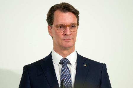 Schwimmen auf Schalke, Zuschauerrekord: Rhein-Ruhr denkt groß