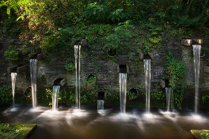 Wasserspiel in Hamburger Park