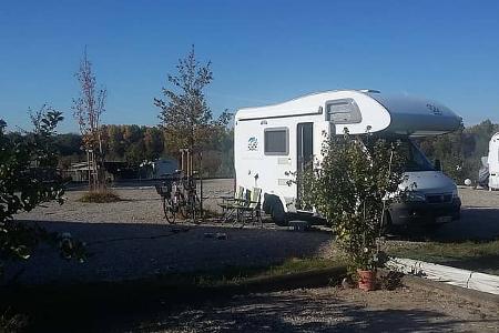 Wohnmobilstellplatz bei der Gutsschenke zur Scheune