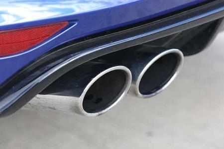 VW Golf R, Auspuff, Endrohre