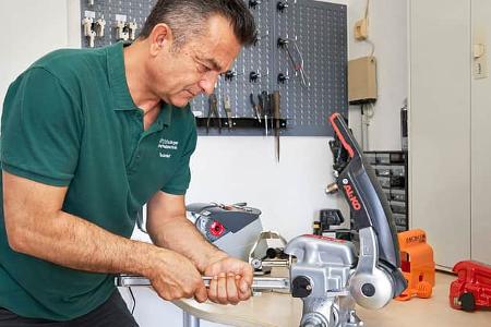 Caravan Deichselschloesser Fachmann