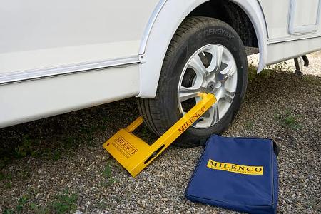 Caravan Deichselschloesser Radkrallen