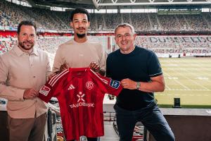 Aus Freiburg: Fortuna verpflichtet Schmidt