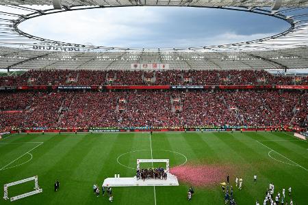 Alle 36 Erst- und Zweitligisten erhalten Lizenz