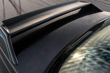 Redux Leichtbau BMW M3 E30 Restomod