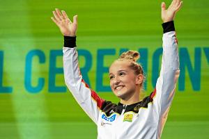 Turn-Shootingstar Schönmaier ist Sportlerin des Monats Mai