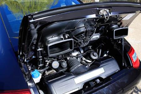 Porsche 911 Carrera S, Motor