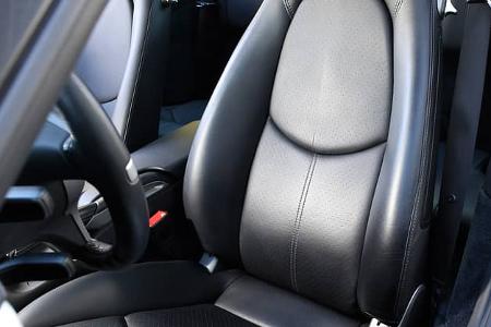 Porsche 911 Carrera S, Fahrersitz