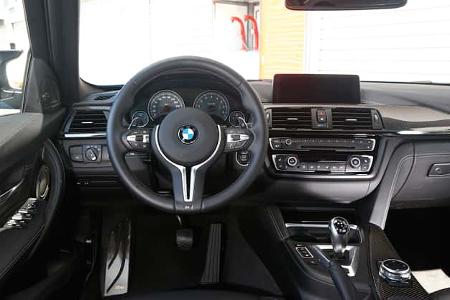 BMW M3, Cockpit