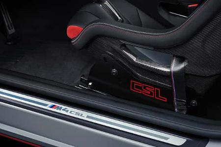 BMW M4 CSL