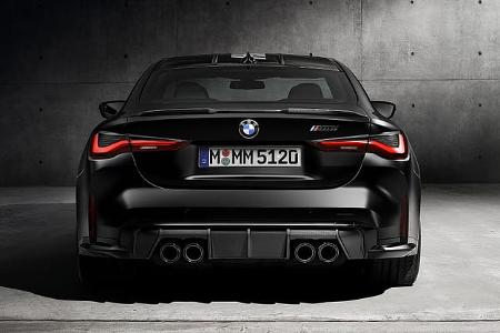 BMW M4 Competition x KITH