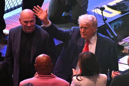 Donald Trump: US-Präsident diesmal ohne Elon Musk bei UFC-Event