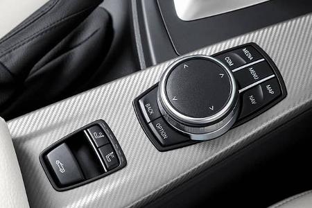 BMW 4er Cabrio Facelift (2017) Interieur