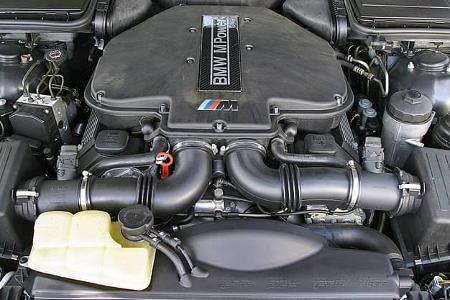 BMW M5 E39, Motor
