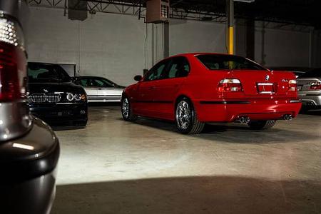BMW M5 E39 (2003) 746 miles Imola red