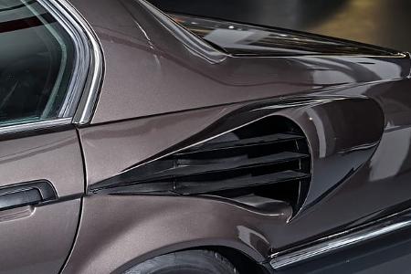 BMW 7er E32 V16 Goldfish